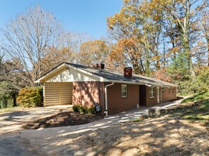 315 Beaverdam Rd in Asheville, NC - Building Photo - Building Photo