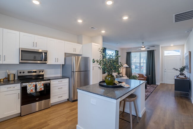 Ascend Cottages At Highland Square in Hendersonville, NC - Building Photo - Building Photo