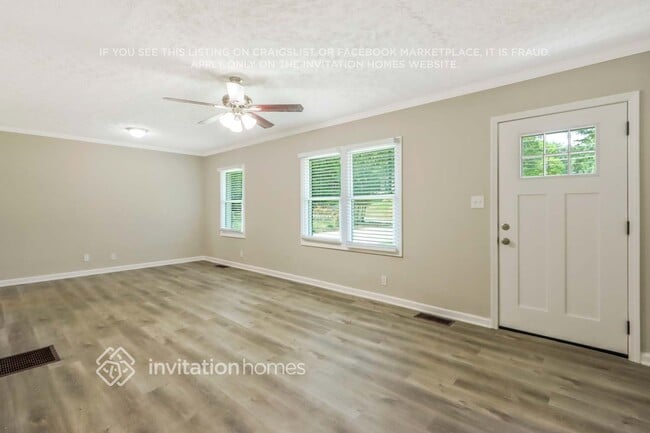 2497 Brentwood Rd in Decatur, GA - Building Photo - Building Photo