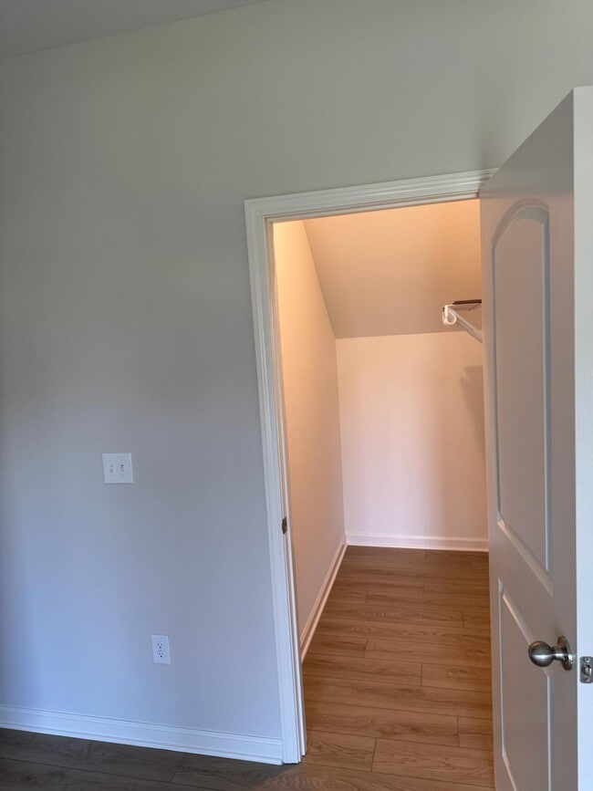 property at 2841 Blackford Pkwy