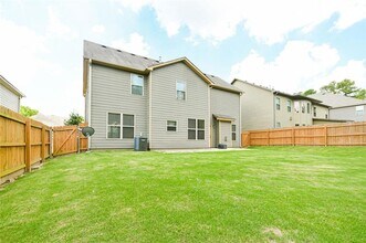 403 Devon Brook Ct NE in Lawrenceville, GA - Building Photo - Building Photo