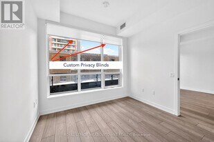 120 Broadway Ave in Toronto, ON - Building Photo