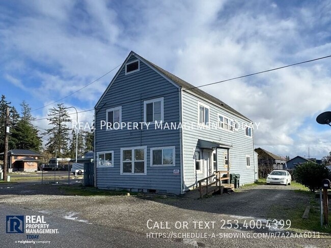 property at 206 128th St S