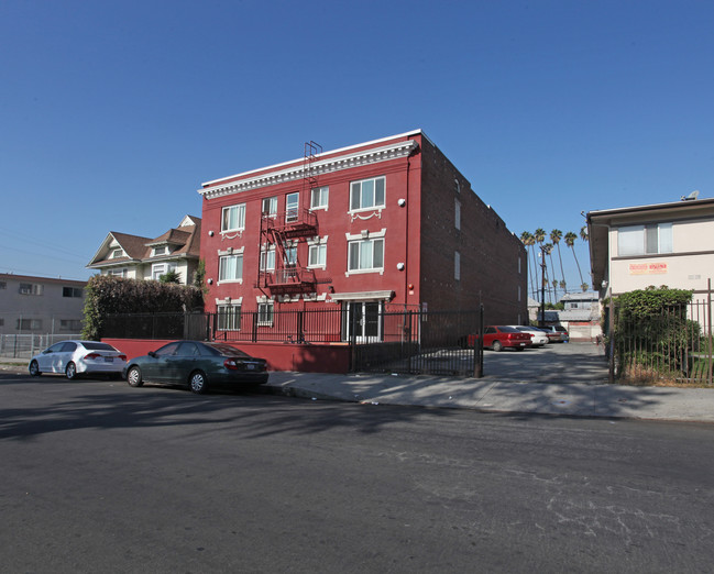 1041 Westlake Ave in Los Angeles, CA - Foto de edificio - Building Photo