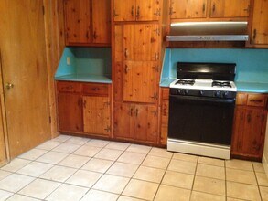 529 S Hairston Rd in Stone Mountain, GA - Building Photo - Building Photo