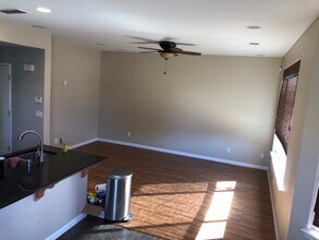 3072 Village Plaza Dr in Roseville, CA - Building Photo - Building Photo