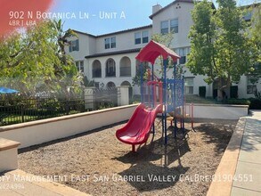 902 Botanica Ln in Azusa, CA - Building Photo - Building Photo