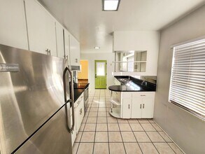 414 Phillips Dr in Las Cruces, NM - Building Photo - Building Photo