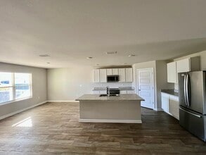 240 Burnston Wy in Foley, AL - Building Photo - Building Photo