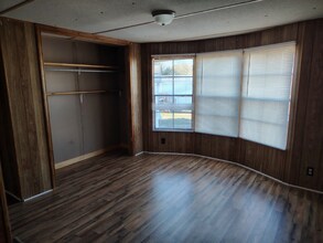 1033 MS-182 in Starkville, MS - Building Photo - Building Photo