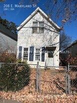 208 E Maryland St in Evansville, IN - Building Photo