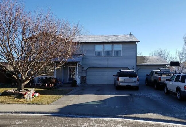 property at 2400 N Hawaiian Hawk Pl