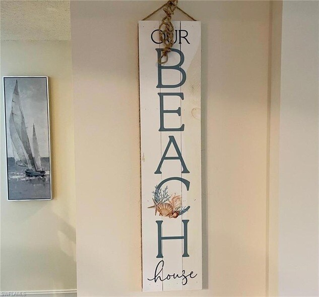 1 Bluebill Ave, Unit 210 in Naples, FL - Building Photo