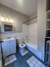 507 Green St, Unit H in Cambridge, MA - Building Photo - Building Photo