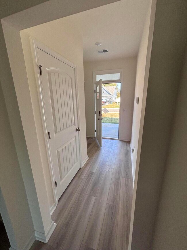 332 Acorn St in Sumter, SC - Building Photo - Building Photo