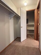 1650 N Sang Ave in Fayetteville, AR - Building Photo - Building Photo