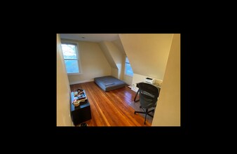 29 Albion St, Unit R in Somerville, MA - Building Photo - Building Photo