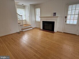 2115 N Potomac St in Arlington, VA - Building Photo