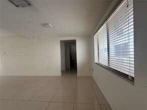 1765 Normandy Dr in Miami Beach, FL - Building Photo - Building Photo