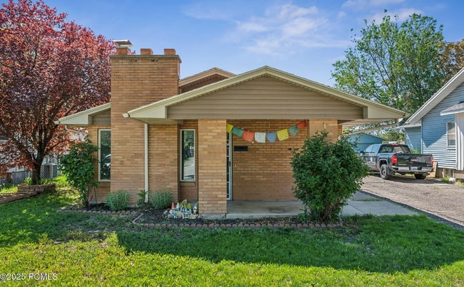 property at 573 N 1100 W