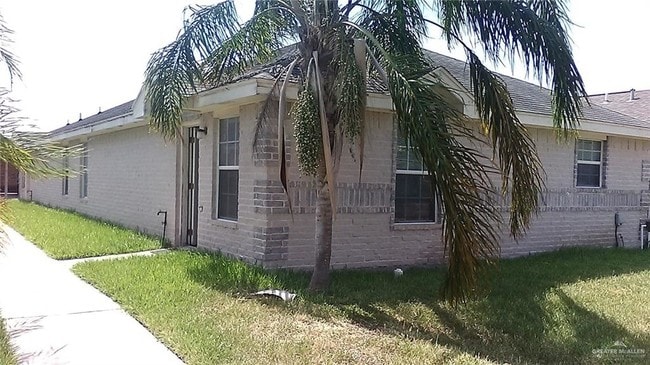 property at 1413 Nassau St