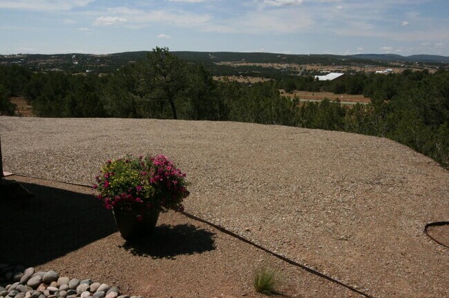 42 Express Blvd in Sandia Park, NM - Building Photo - Building Photo