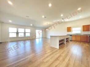 6117 Oak Psge Dr in Raleigh, NC - Building Photo - Building Photo