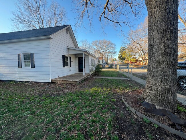 306 Walnut St in Gaffney, SC - Building Photo - Building Photo