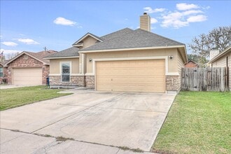 2518 Date Palm Dr in Corpus Christi, TX - Building Photo - Building Photo