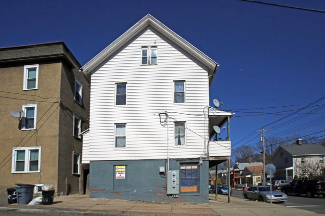 45 8th St in Derby, CT - Foto de edificio - Building Photo