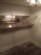 1066 Gladys Ave, Unit 3 in Long Beach, CA - Building Photo - Building Photo