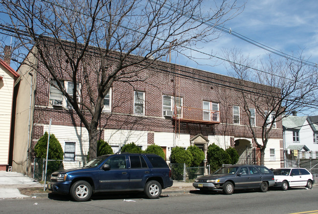 269-271 Verona Ave in Newark, NJ - Building Photo - Building Photo