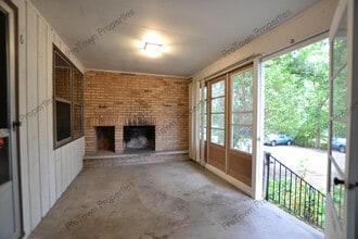 10 Riverview St, Unit #6 in North Aurora, IL - Building Photo - Building Photo
