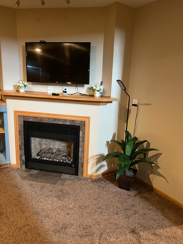 property at 5047 Florence Dr NW