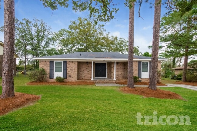 property at 2786 Naples Pass