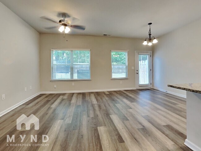 3477 Shoal Oak Ct in Riverdale, GA - Building Photo - Building Photo