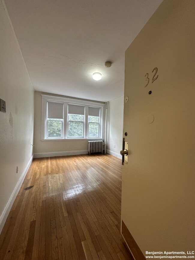 property at 1160 Boylston St