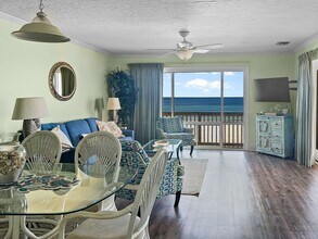 17217 Front Beach Rd in Panama City Beach, FL - Building Photo - Building Photo