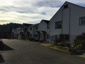 Laurelwood Apartments