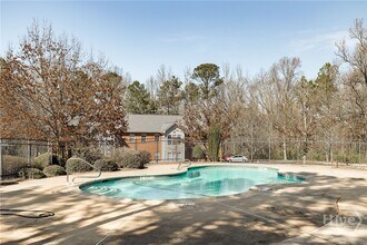 345 Research Dr in Athens, GA - Building Photo - Building Photo