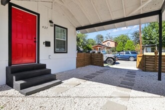 427 Floyd Ave in San Antonio, TX - Building Photo - Building Photo