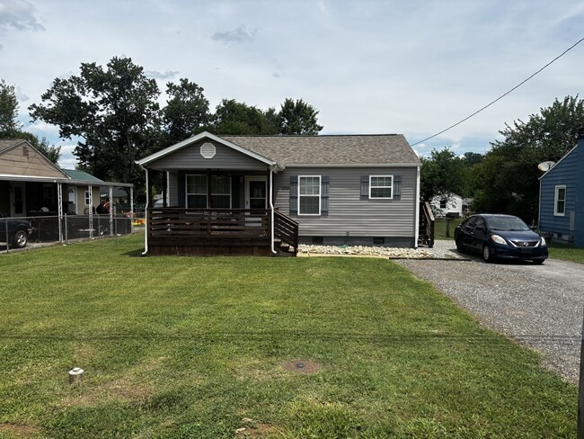 property at 2025 McClung Ave