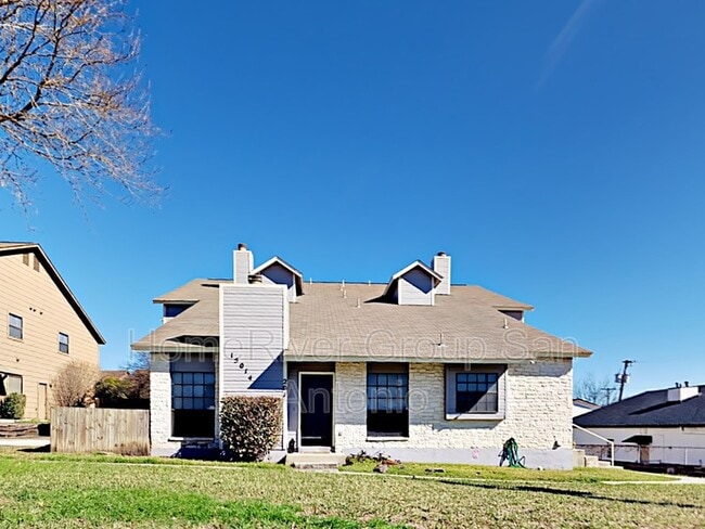 15014 Spring Creek in San Antonio, TX - Building Photo - Building Photo