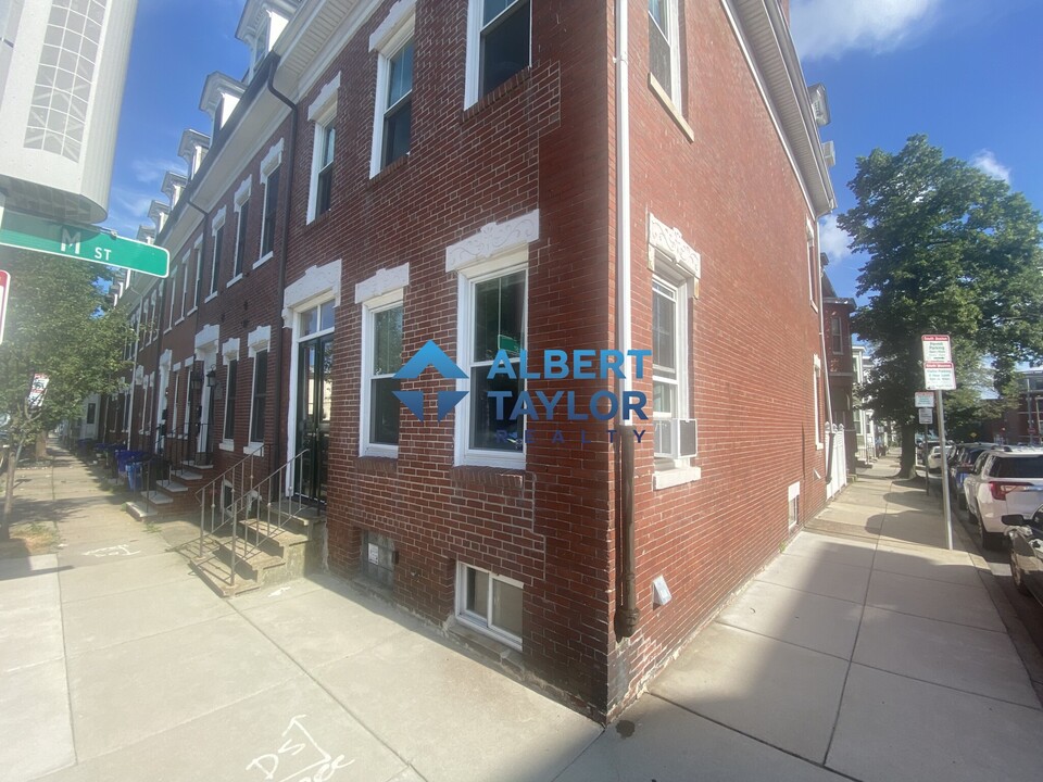 675 E 7th St in Boston, MA - Building Photo