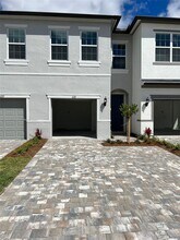 6121 Rancho Ln in Greenacres, FL - Building Photo - Building Photo