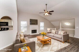 2913 Crest Ridge Ct SW in Marietta, GA - Building Photo - Building Photo