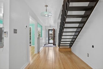 119 Inland View Dr in Newport News, VA - Building Photo - Building Photo