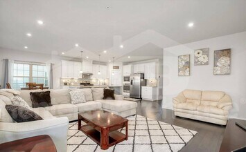 2471 Vineyard Spgs Wy in Ellicott City, MD - Foto de edificio - Building Photo