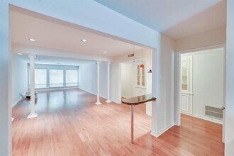 6349 Diamond Head Cir in Dallas, TX - Building Photo - Building Photo