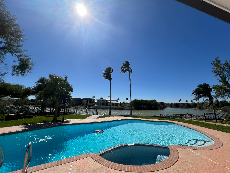 709 Avenida Escandon in Rancho Viejo, TX - Building Photo